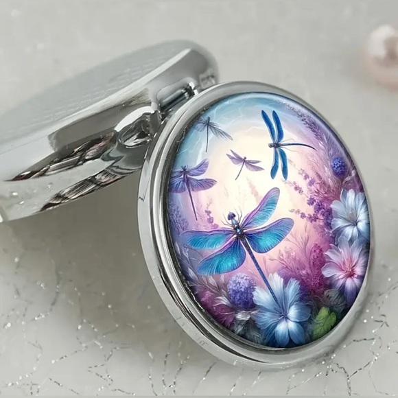 🐰 Dragonfly Multi-Use Pill Box Mirror Container - Picture 4 of 10